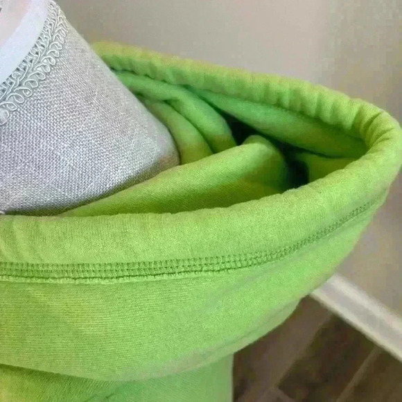 Womens Hollister Beach Crew Hoodie Lime Green -Size XSMALL - Picture 5 of 6